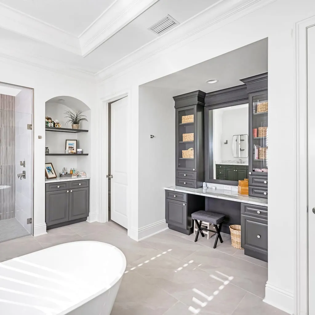Interior painting of a bathroom, done by Dream It Up Home Solutions